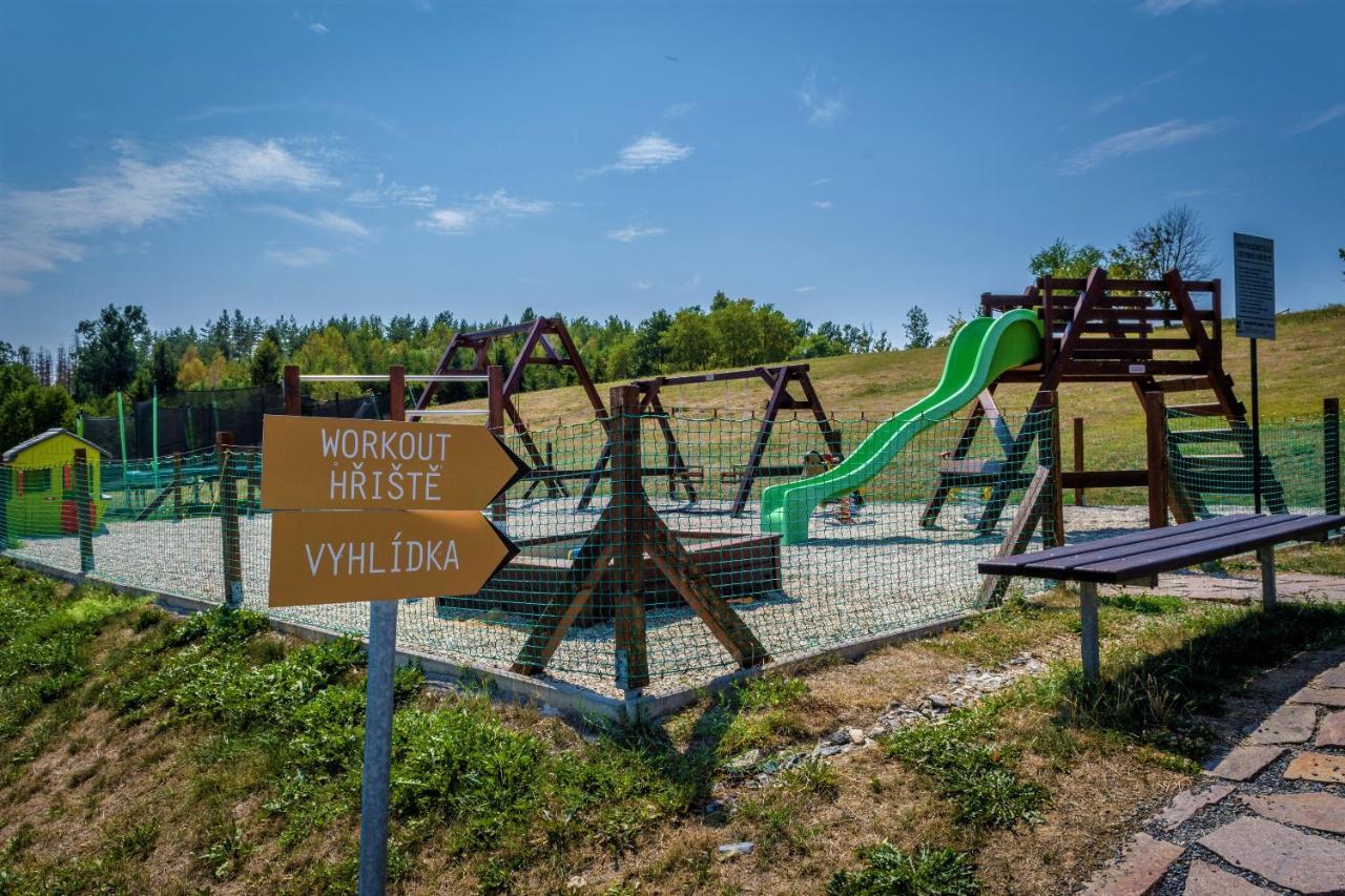 Hotel Horse Riding - Jezdecký Areál Tršice Exterior foto